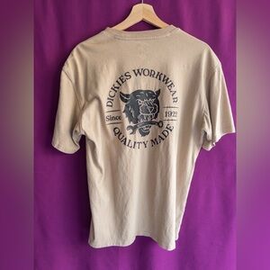Dickies Workwear Graphic T Shirt Medium Tan Mechanic Back Print Tee